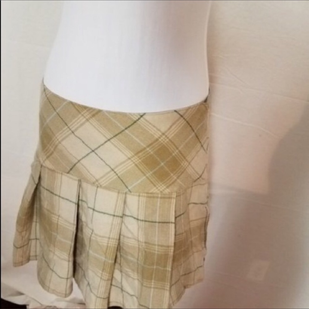 Plaid winter mini skirt